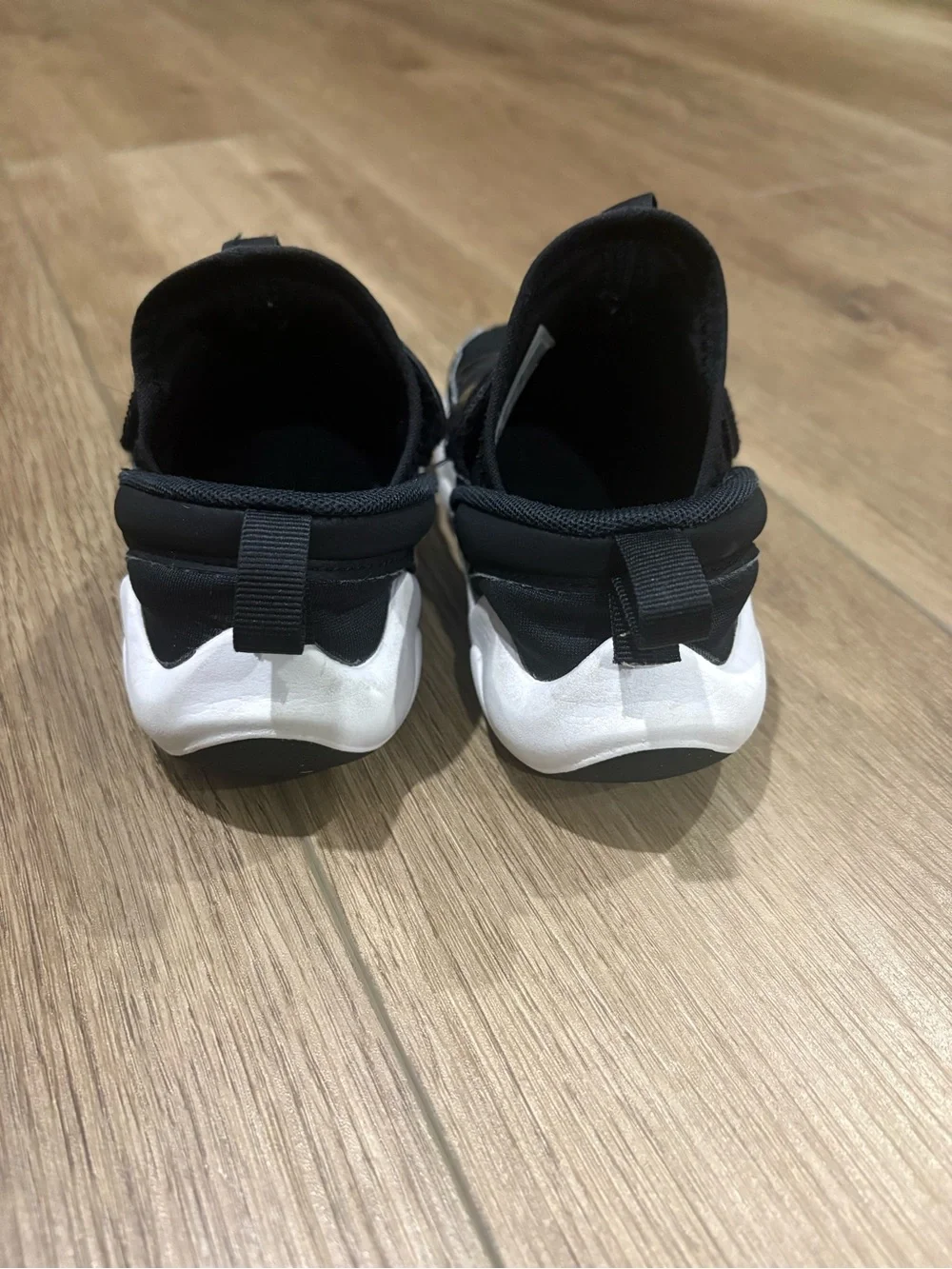 Jordan 23/7 Black&Gold